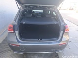  Mercedes  A-Klasse MERCEDES-BENZ Clase A / 2018 / 5P / berlina con portón A 180 #8