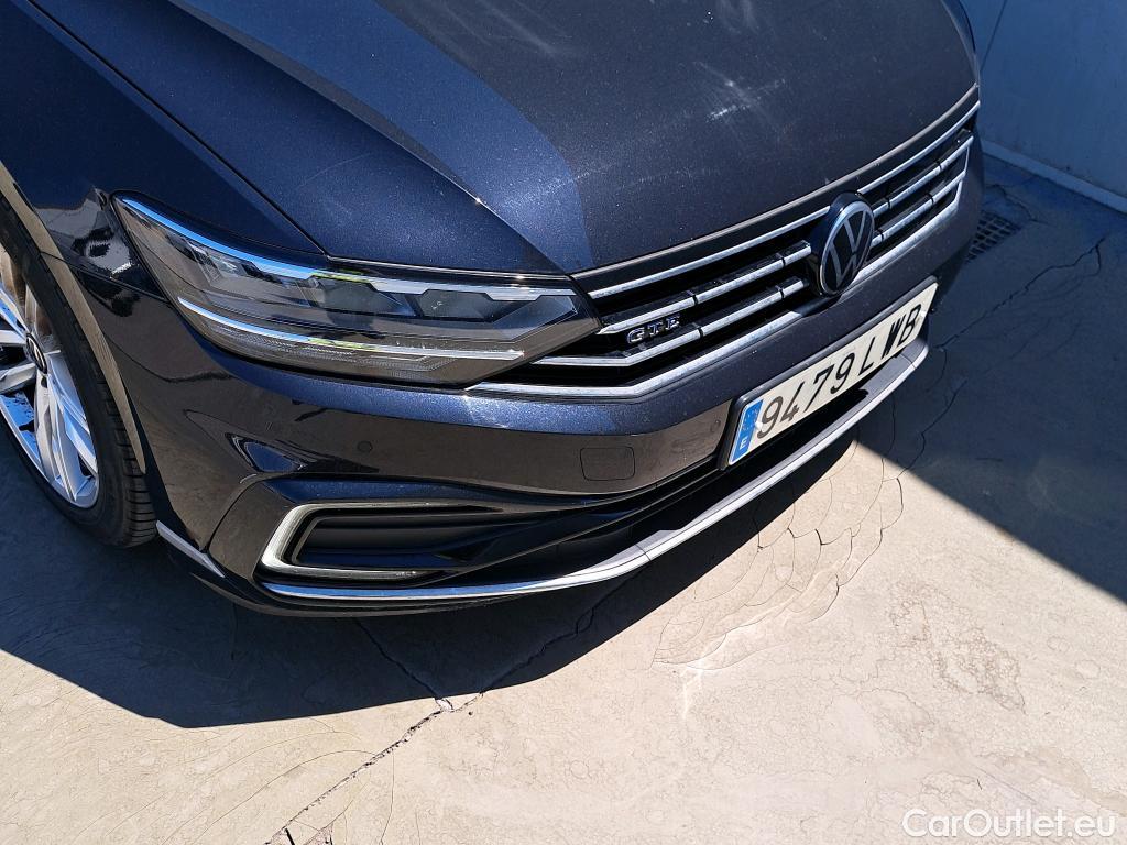  Volkswagen  Passat VOLKSWAGEN  / 2019 / 5P / familiar Variant GTE 1.4 TSI e-Power 115kW + 85kW #7