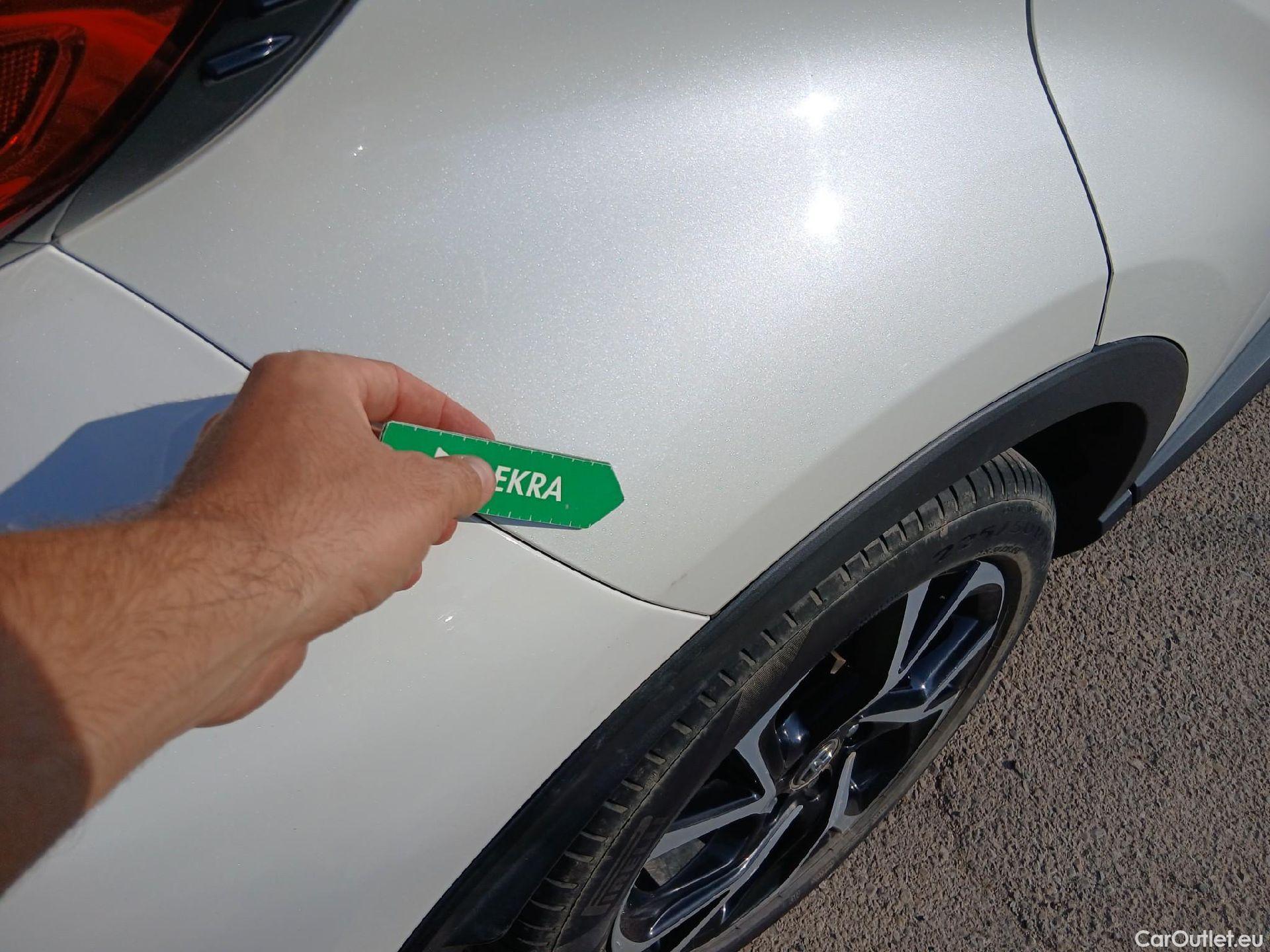  Toyota  C-HR TOYOTA  / 2016 / 5P / todoterreno 1.8 125H Advance #25