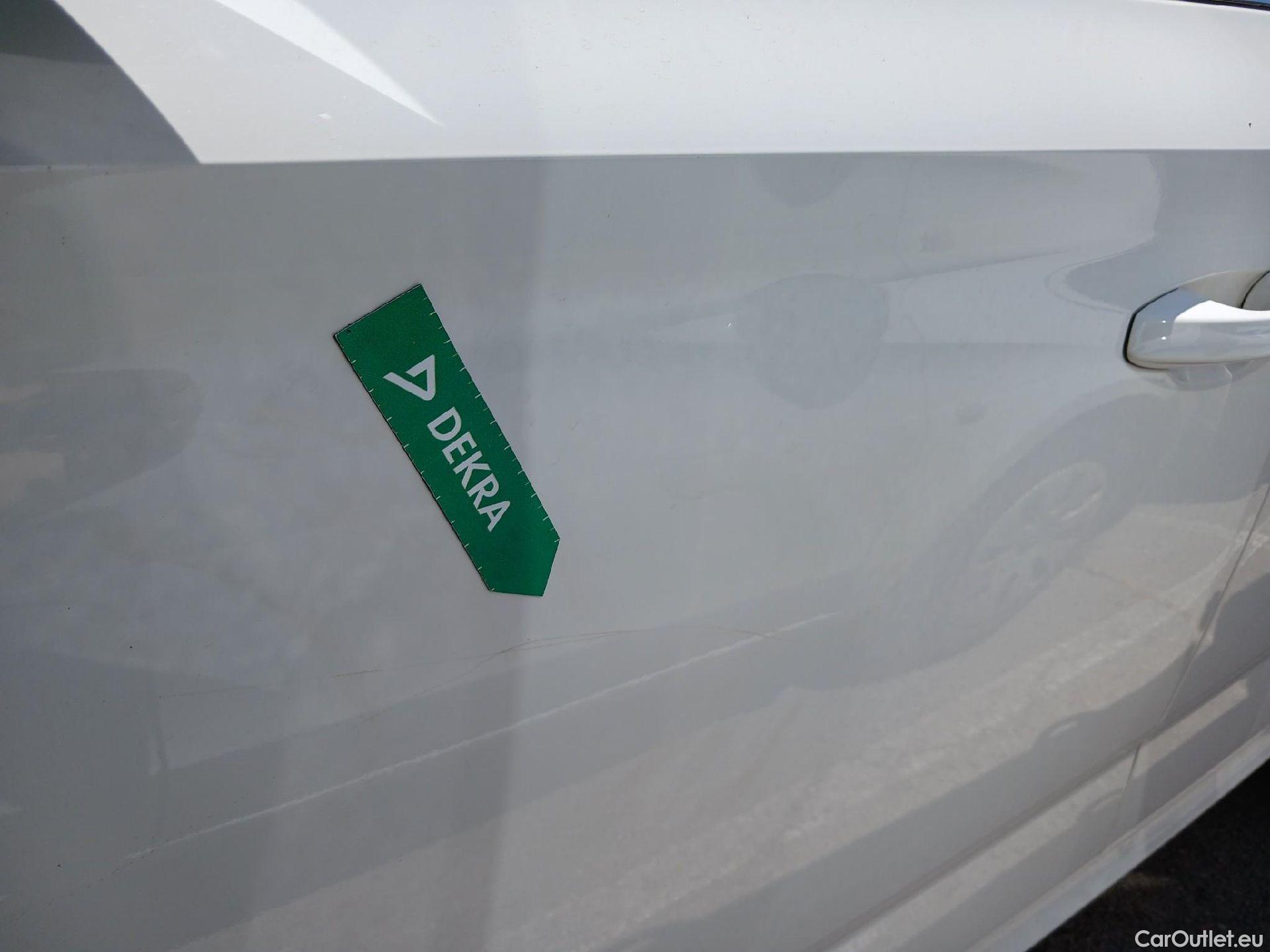  Skoda  KAMIQ SKODA  1.0 TSI 81kW (110CV) DSG Ambition (CX) #10