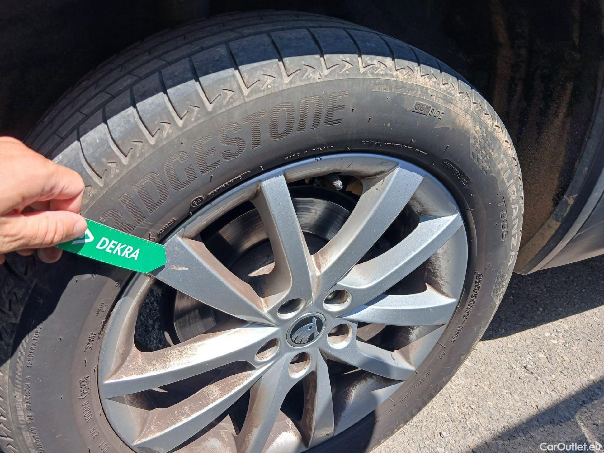  Skoda  Kodiaq SKODA  / 2021 / 5P / todoterreno 2.0 TDI 110KW (150cv) DSG 4x2 Style #18