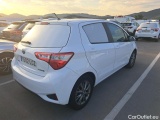  Toyota  Yaris TOYOTA  / 2017 / 5P / berlina con portón 1.5 100H Active #2