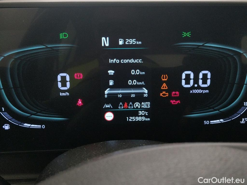  KIA  Sportage KIA  / 2022 / 5P / todoterreno 1.6 CRDi MHEV 100kW (136CV) Drive 4X2 #9