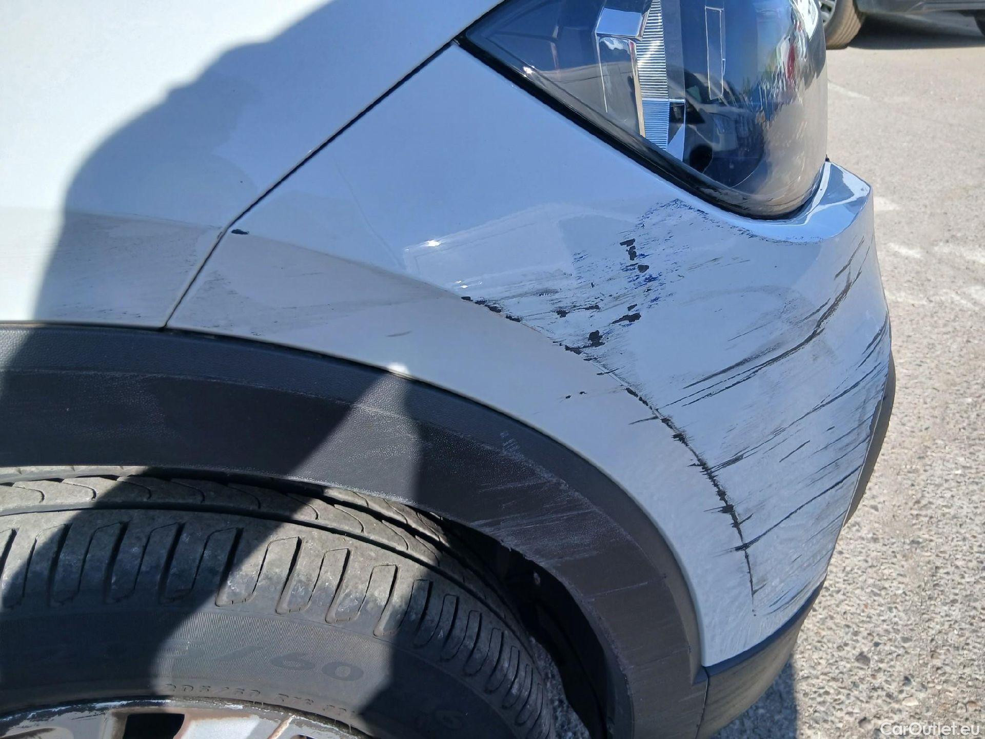  Volkswagen  T-CROSS VOLKSWAGEN  / 2018 / 5P / todoterreno Advance 1.0 TSI 81kW (110CV) DSG (AC3) #51