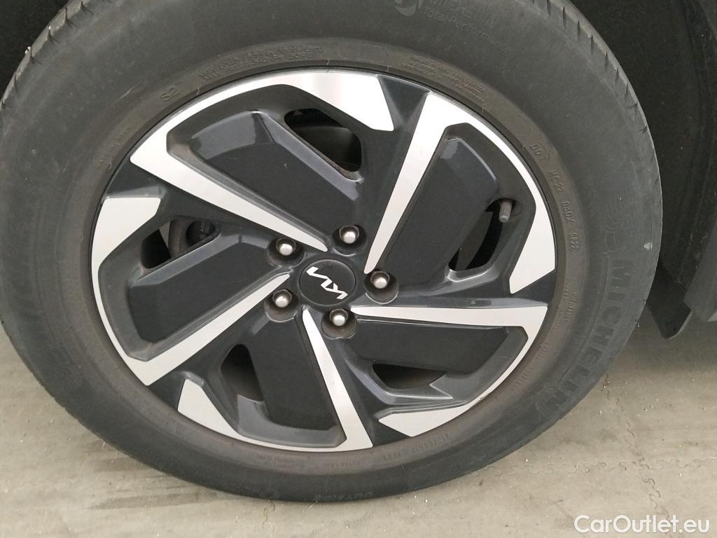  KIA  Sportage KIA  / 2022 / 5P / todoterreno 1.6 CRDi MHEV 100kW (136CV) Drive 4X2 #13