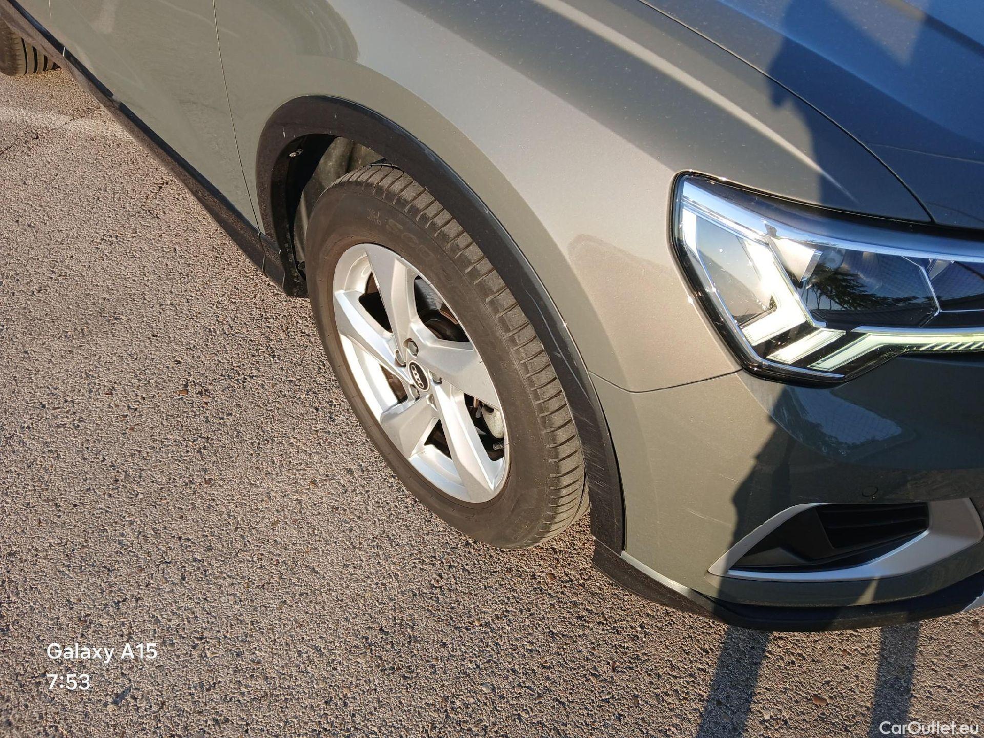  Audi  Q3 AUDI  / 2018 / 5P / todoterreno Advanced 35 TDI 110kW (150CV) S tronic (AC5) #4