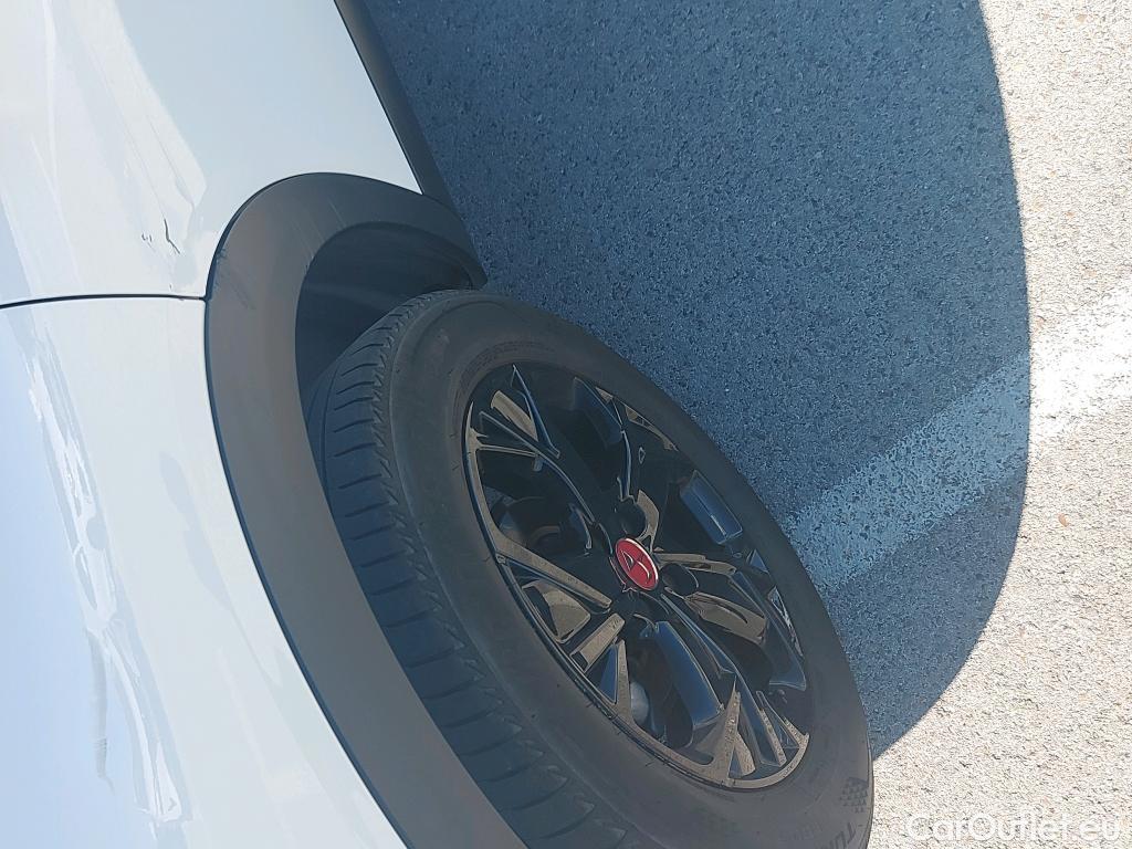  Citroen  DS3 DS DS 3 Crossback / 2018 / 5P / todoterreno PureTech 73 kW Manual PERFORMANCE LINE (AC) #22