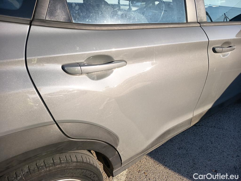  Hyundai  Konna HYUNDAI Kona / 2020 / 5P / todoterreno 1.0 TGDI Maxx 4X2 #16