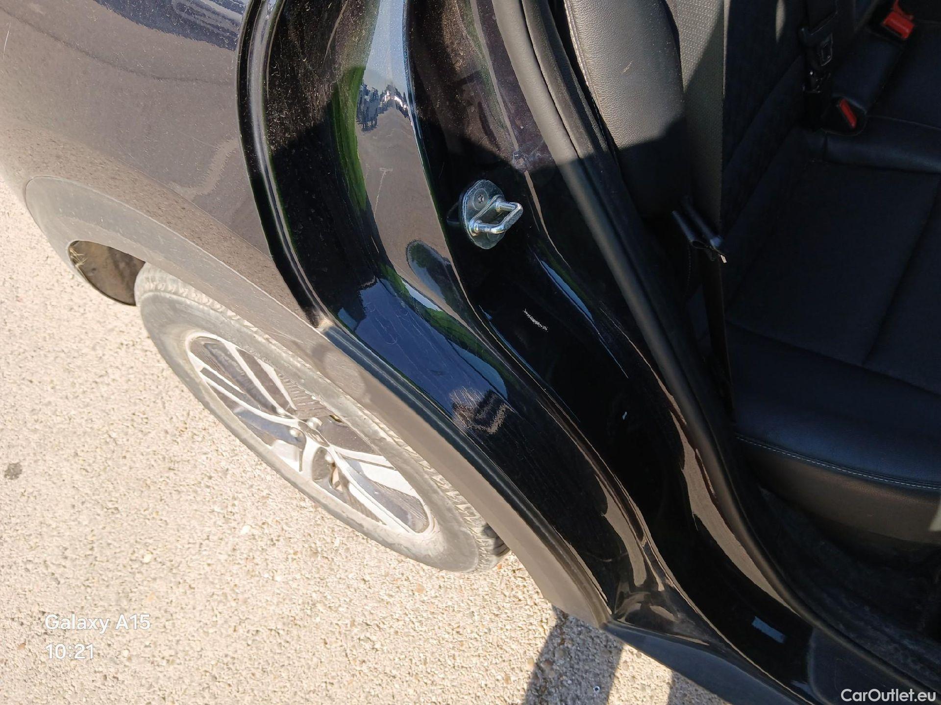 KIA  Niro KIA  1.6 GDi PHEV 104kW (141CV) Drive (AC) #6