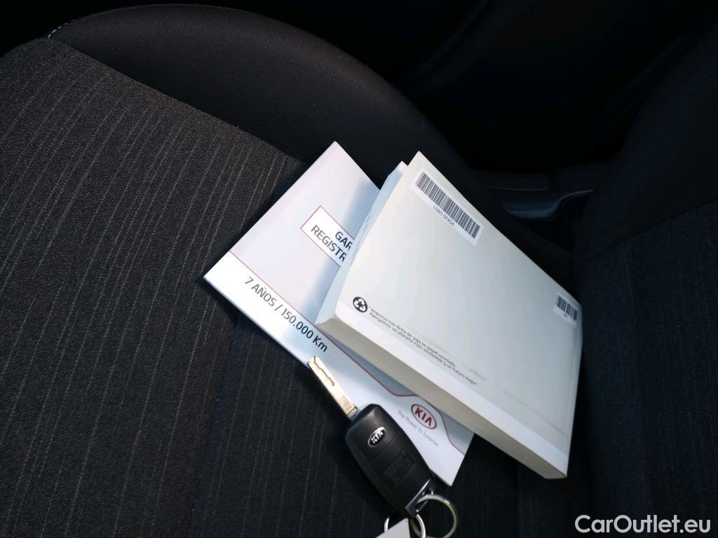  KIA  Picanto  Concept 1.0 65CV MT5 E6dT #1