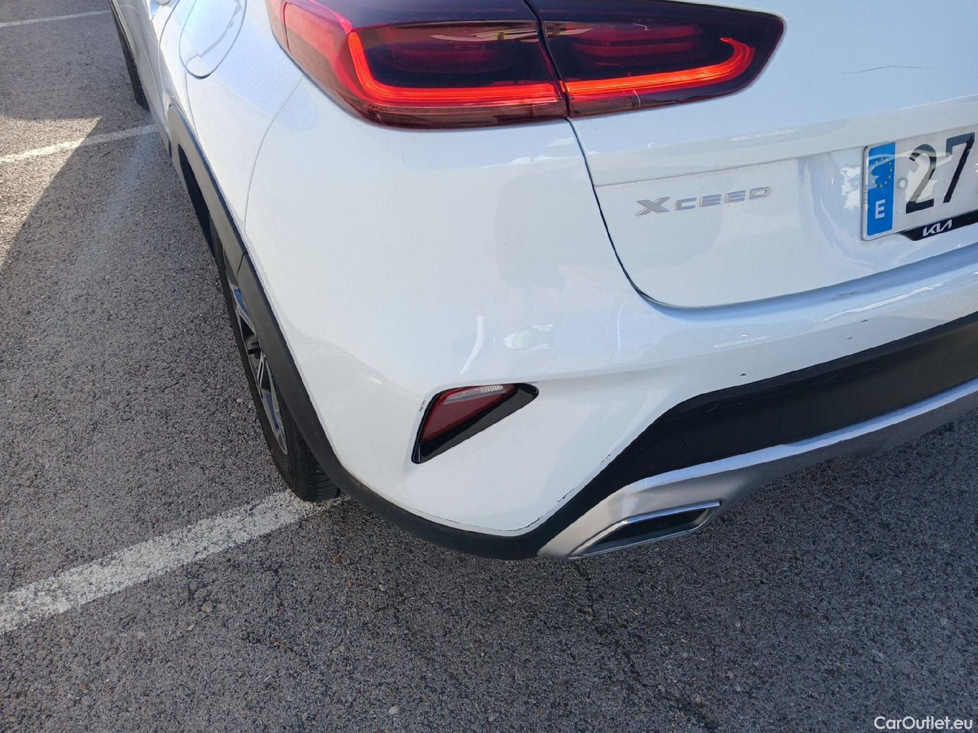  KIA  XCeed KIA  / 2019 / 5P / todoterreno 1.0 T-GDi Concept 88kW (120CV) #31
