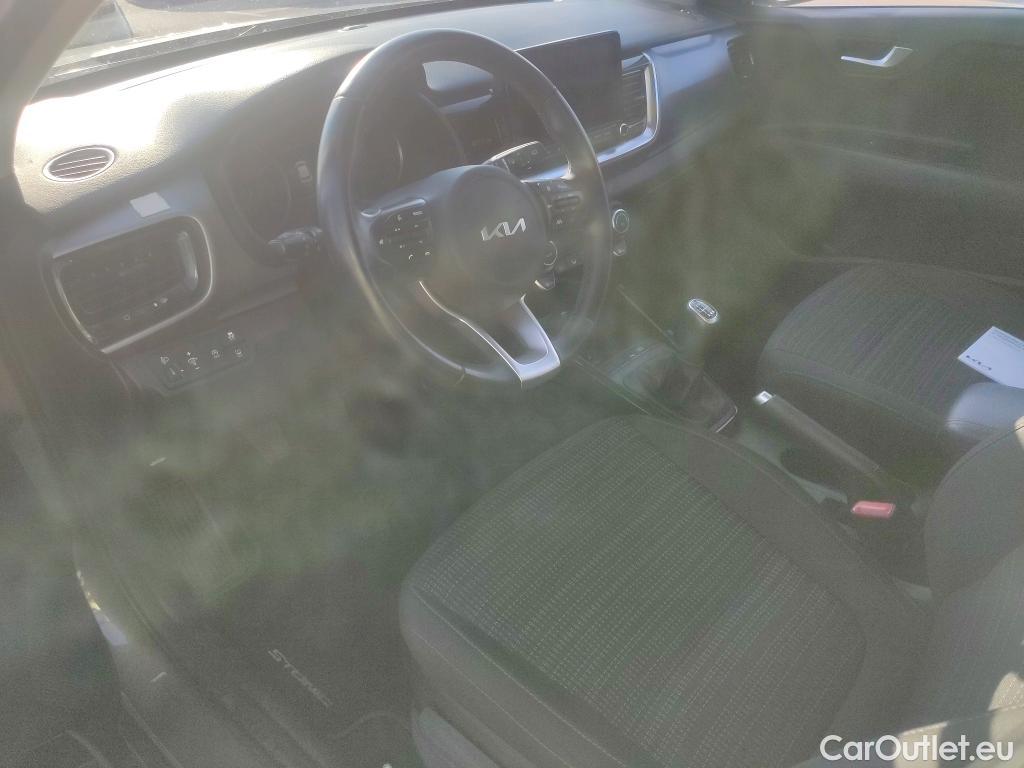  KIA  STONIC KIA  / 2017 / 5P / todoterreno 1.0 T-GDi 88kW (120CV) MHEV iMT Drive #7