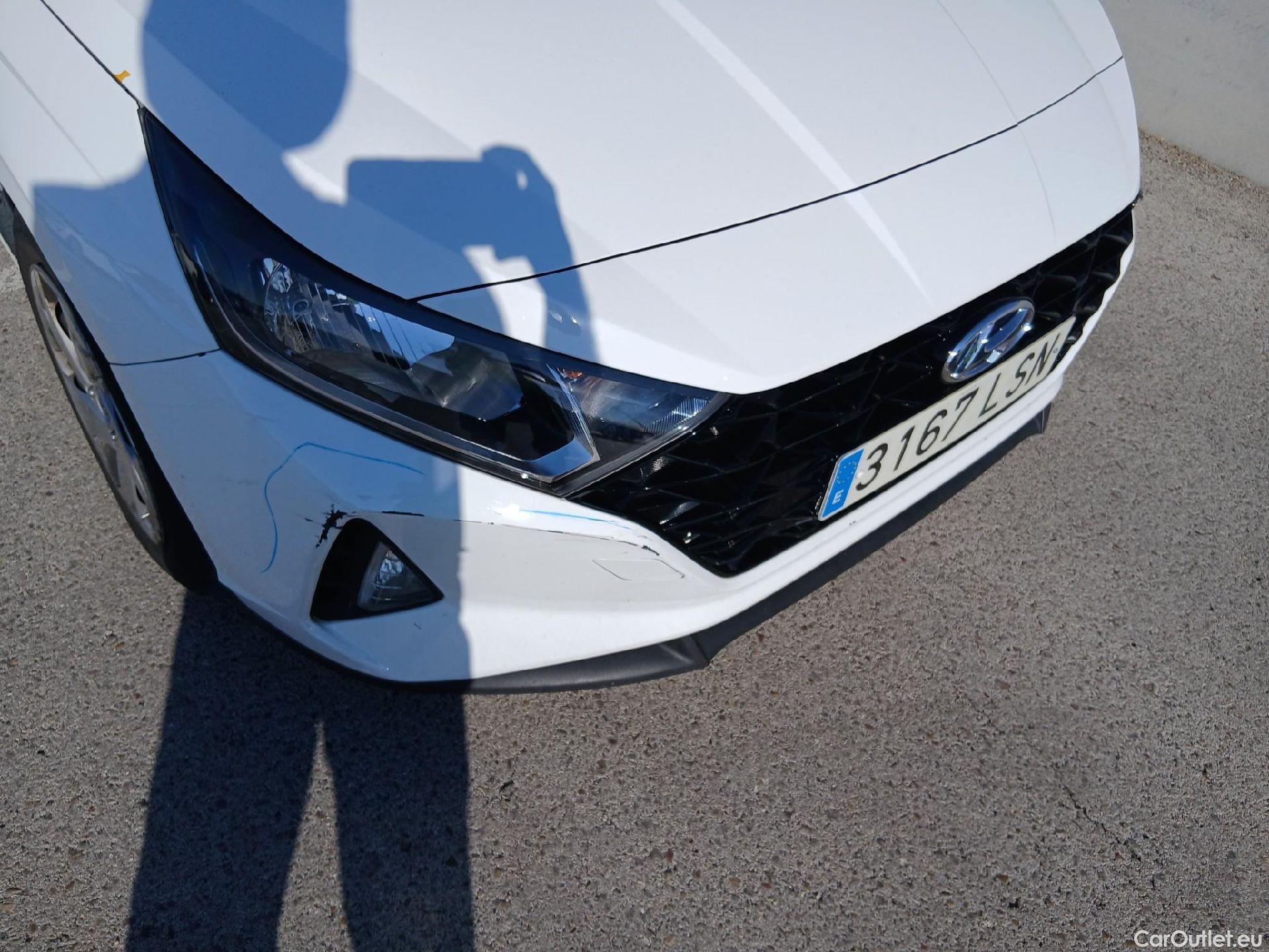  Hyundai  i20 HYUNDAI  / 2020 / 5P / berlina con portón 1.0 TGDI 74kW (100CV) 48V Essence #6