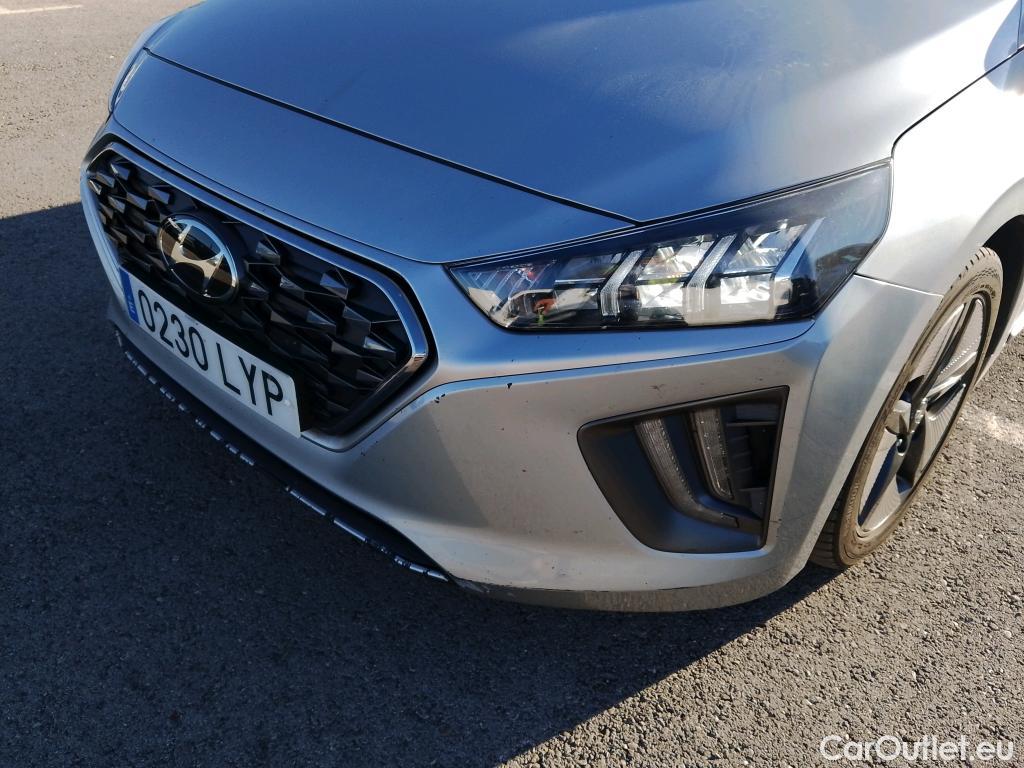  Hyundai   Ioniq HYUNDAI / 2019 / 5P / berlina con portón 1.6 GDI HEV Tecno DCT #11