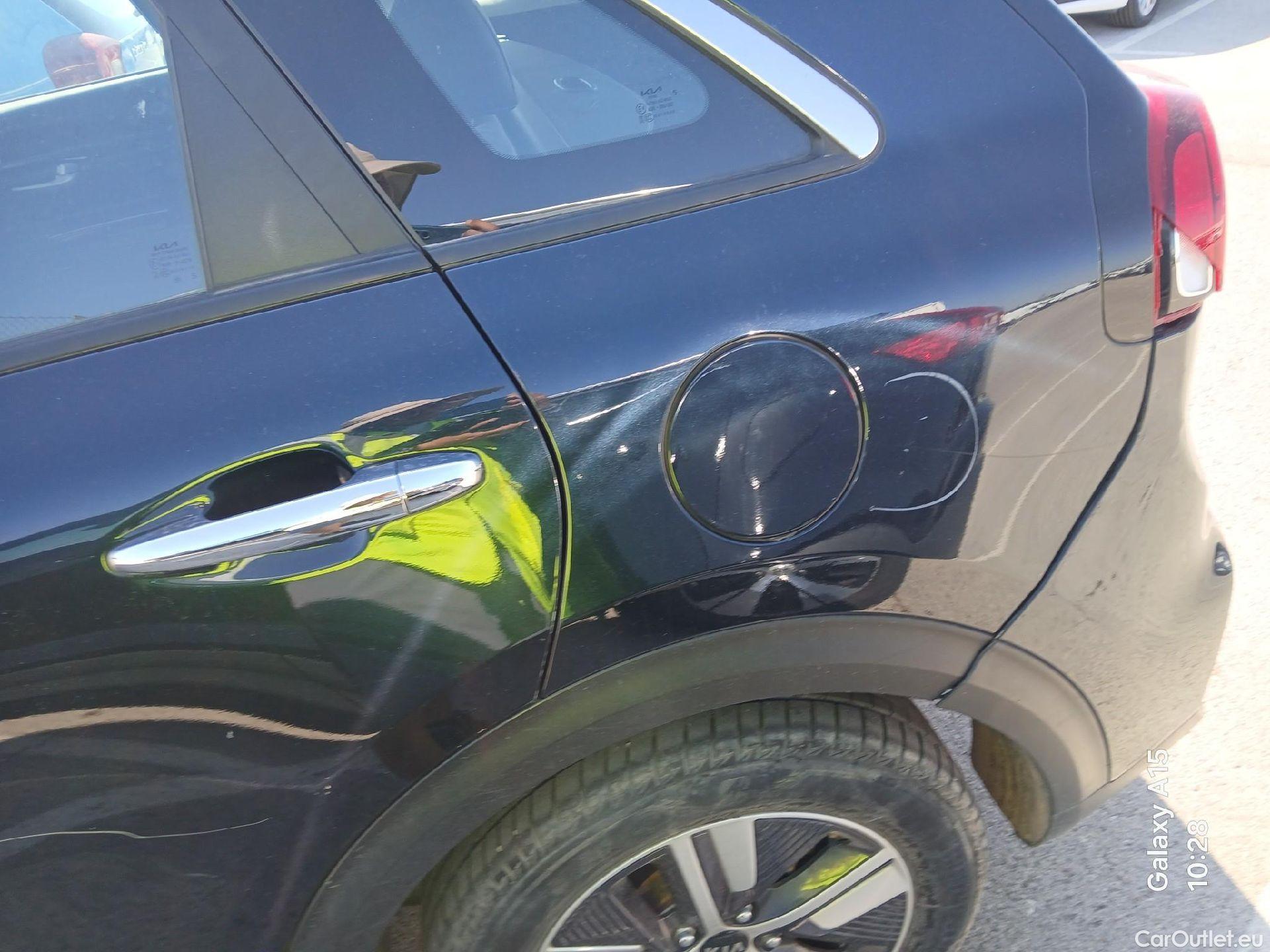  KIA  Niro KIA  1.6 GDi PHEV 104kW (141CV) Drive (AC) #30