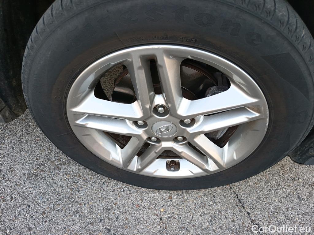  Hyundai  Konna HYUNDAI Kona / 2020 / 5P / todoterreno 1.0 TGDI Maxx 4X2 #8