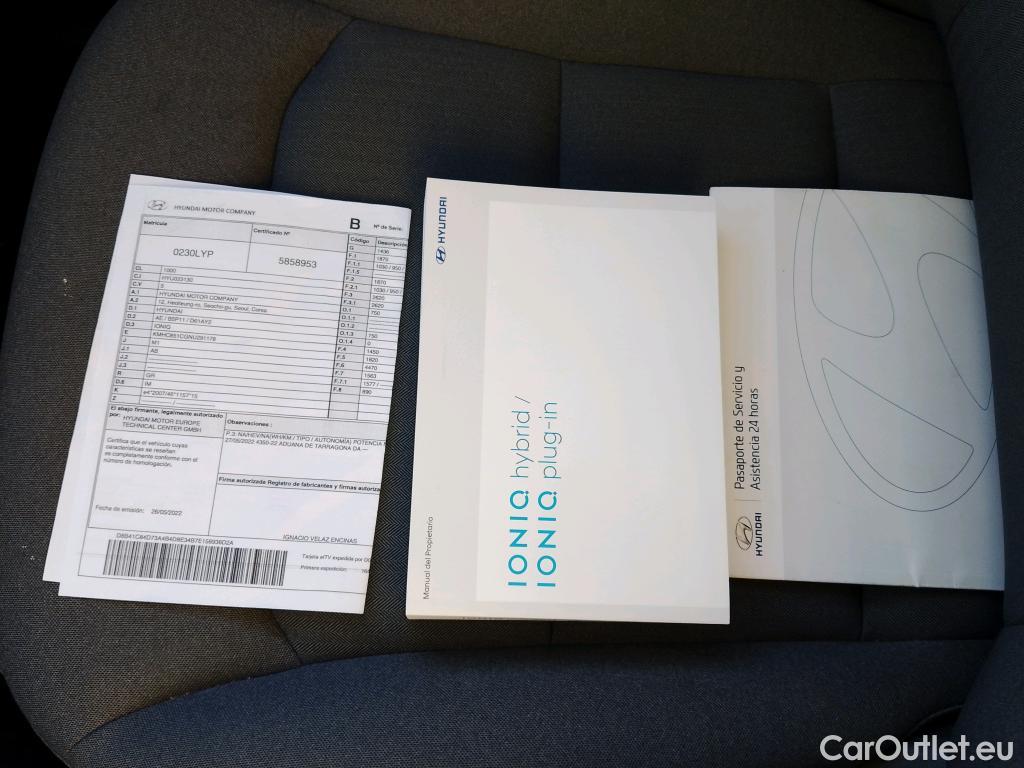  Hyundai   Ioniq HYUNDAI / 2019 / 5P / berlina con portón 1.6 GDI HEV Tecno DCT #8