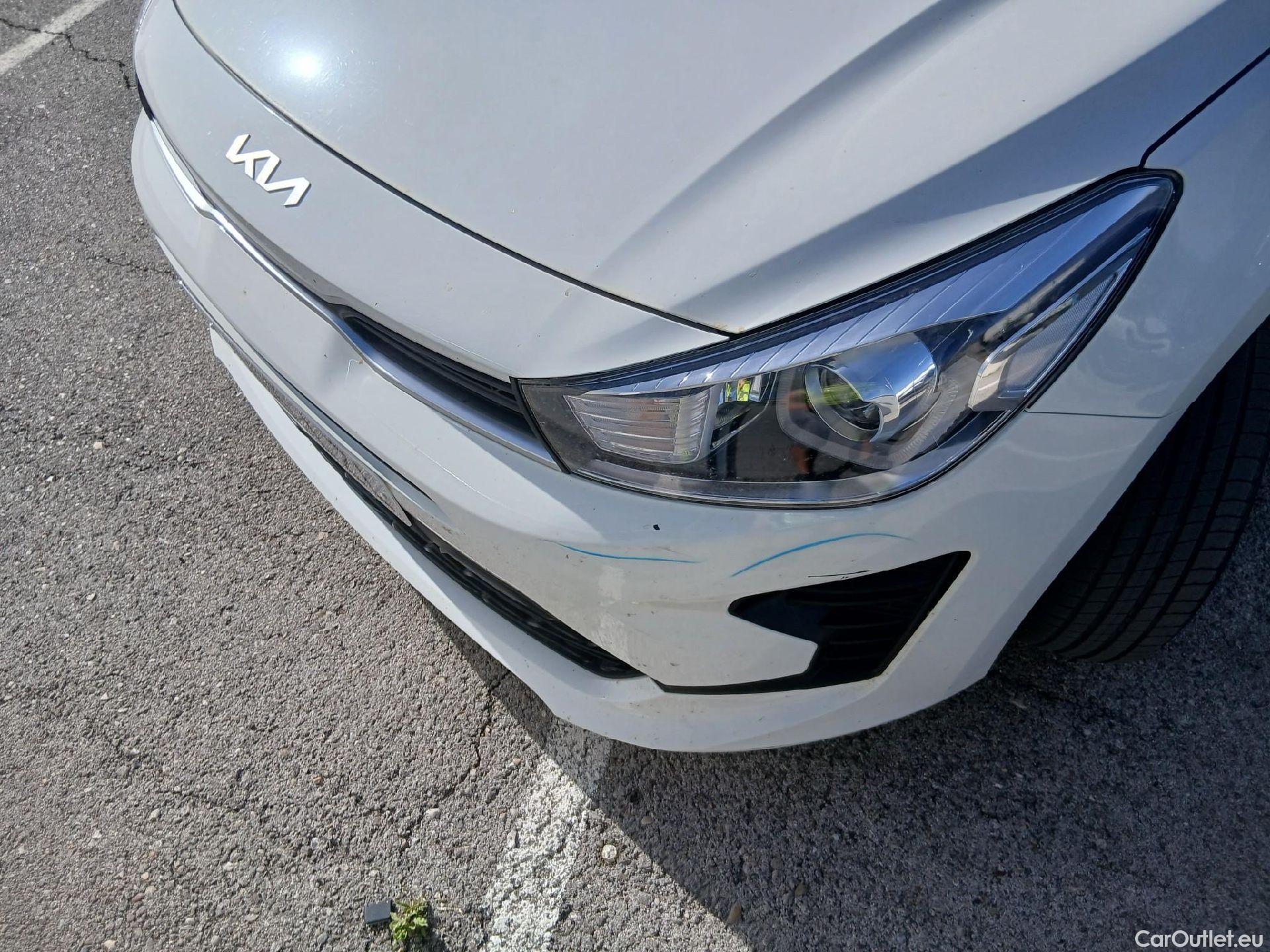  KIA  Rio KIA  / 2020 / 5P / berlina con portón 1.2 DPi 62kW (84CV) Concept #7
