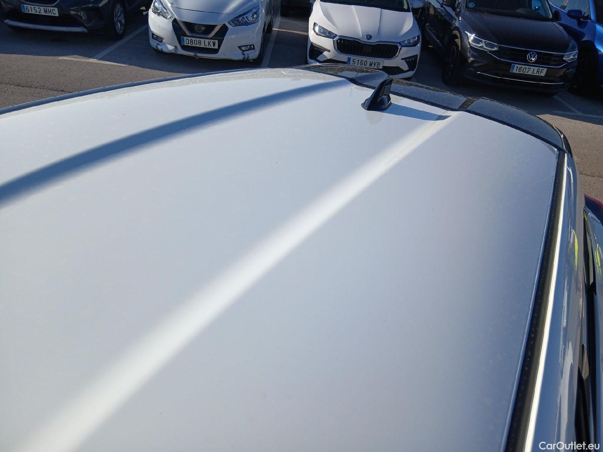  Nissan  Juke NISSAN  / 2019 / 5P / crossover DIG-T 84 kW (114 CV) 6M/T Acenta #21