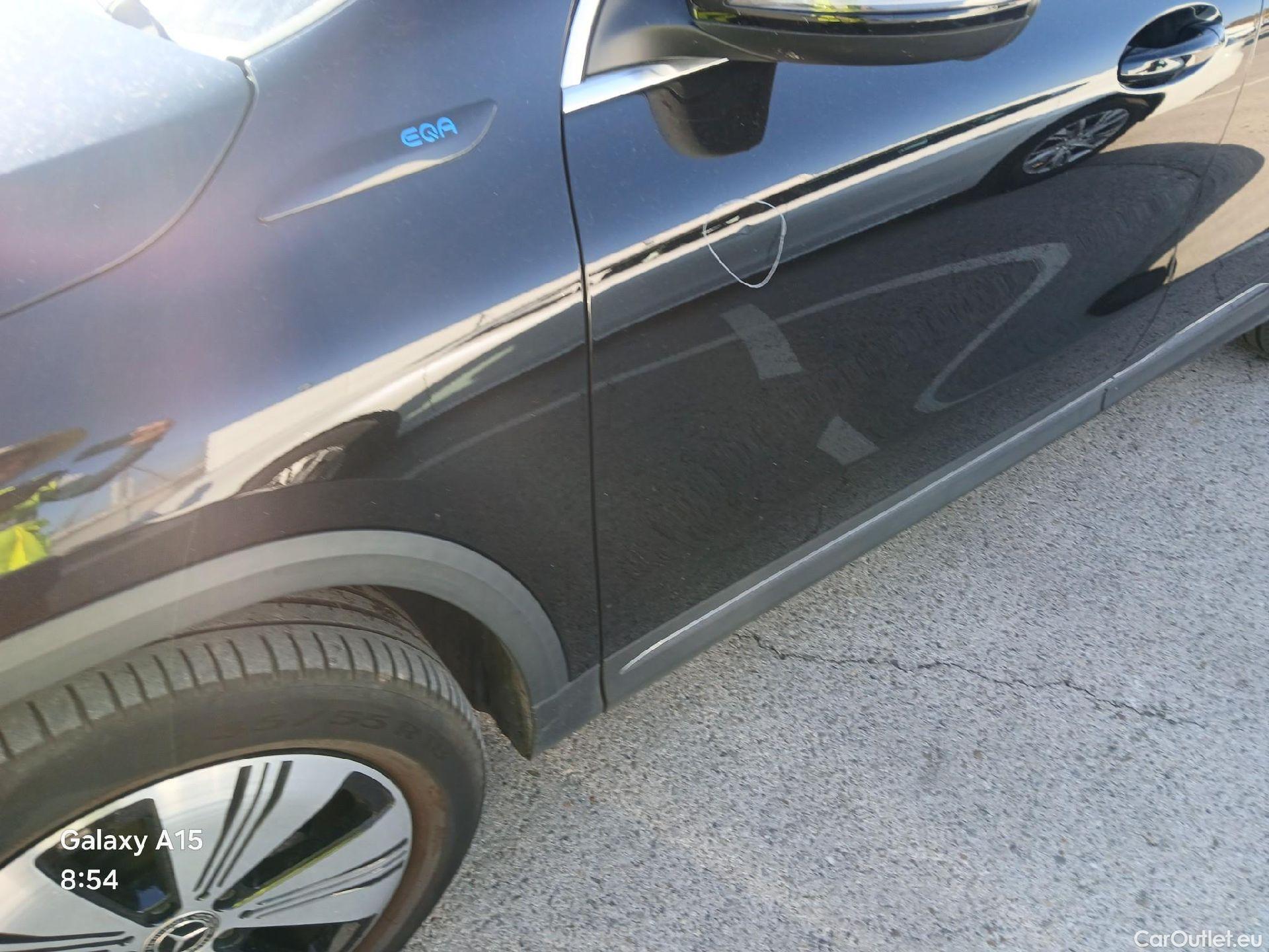  Mercedes  EQA MERCEDES-BENZ  / 2021 / 5P / todoterreno  250 #24
