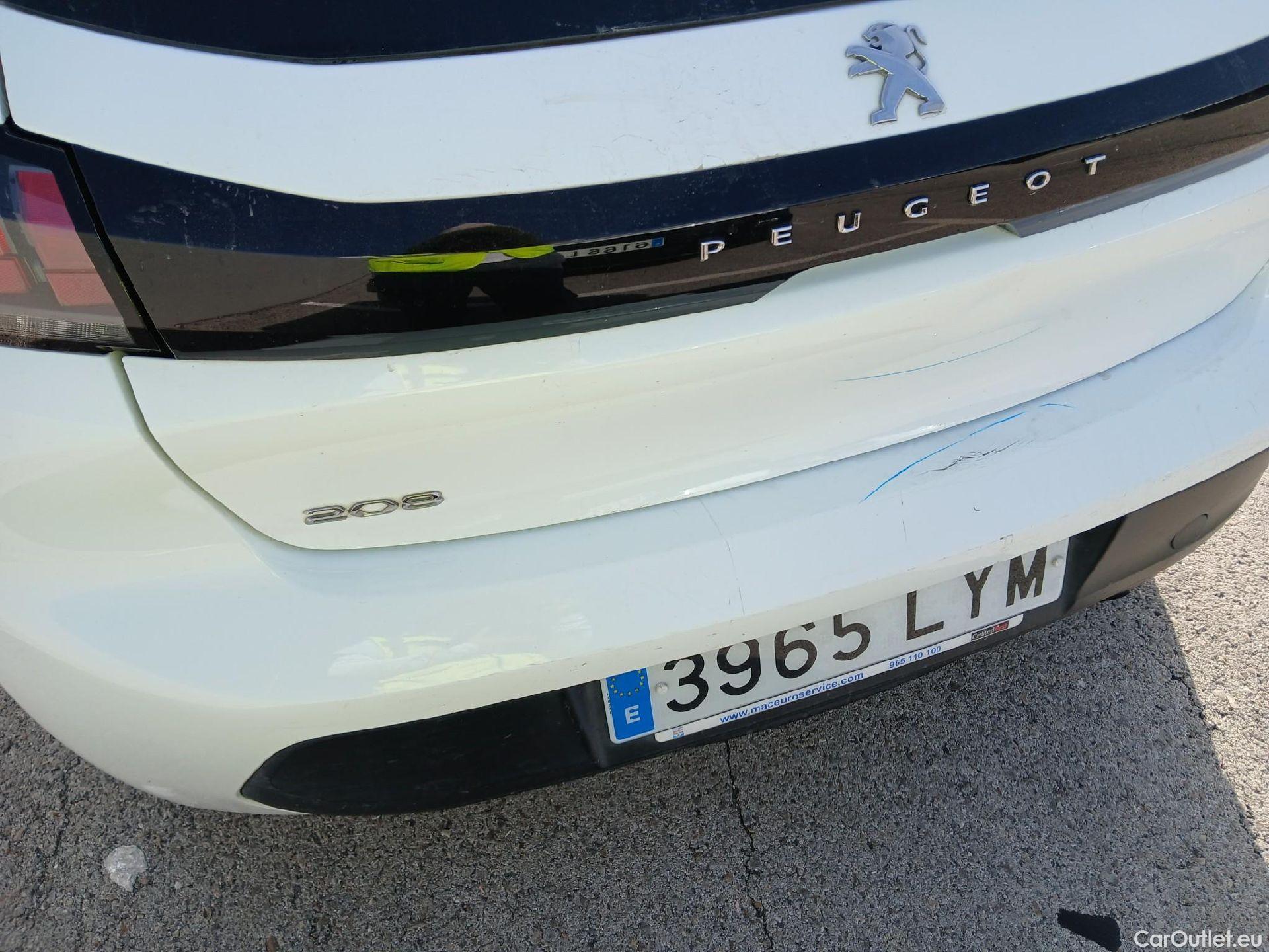  Peugeot  208 PEUGEOT  / 2019 / 5P / berlina con portón BlueHDi 73kW (100CV) Active #29