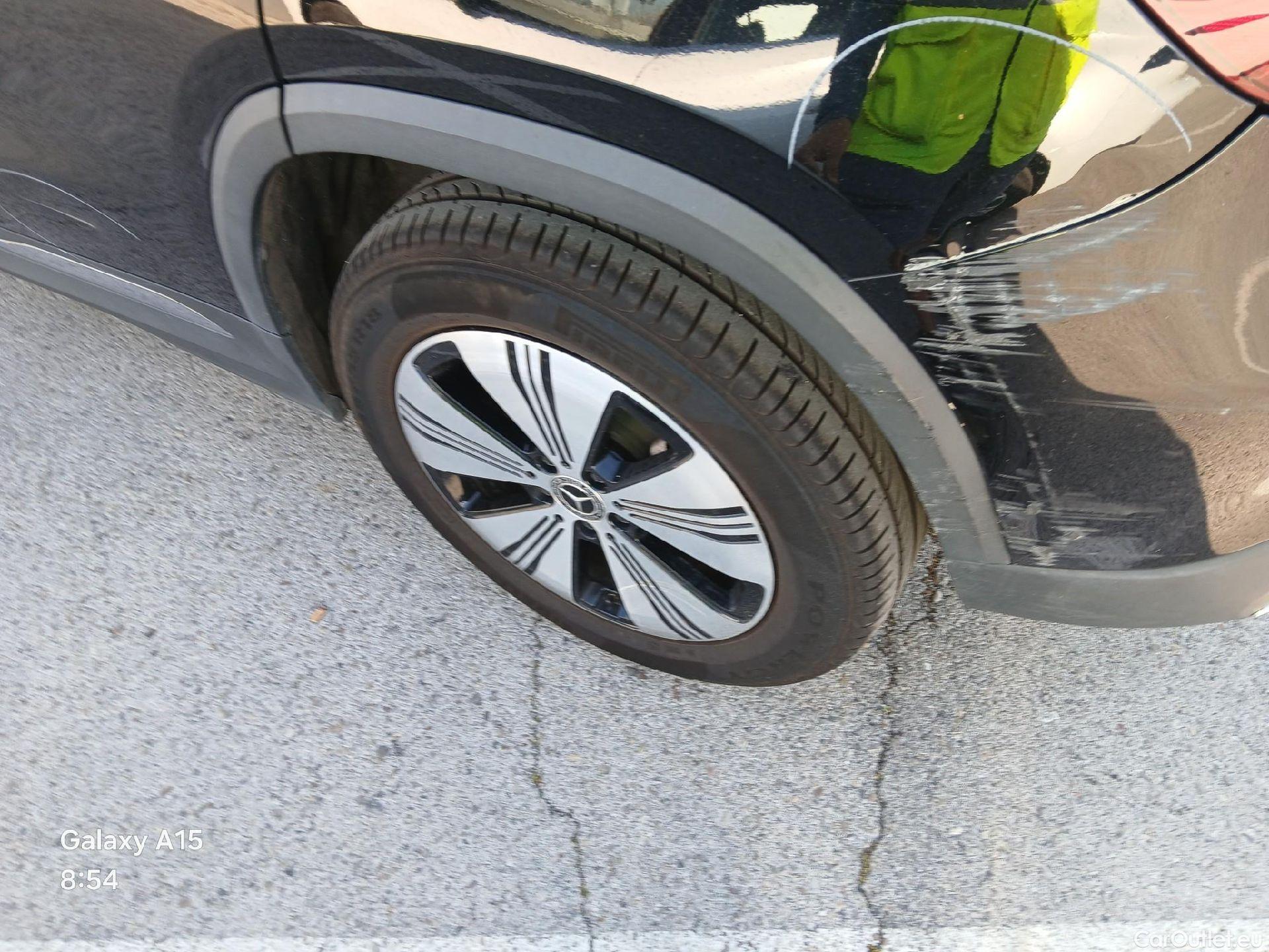  Mercedes  EQA MERCEDES-BENZ  / 2021 / 5P / todoterreno  250 #31