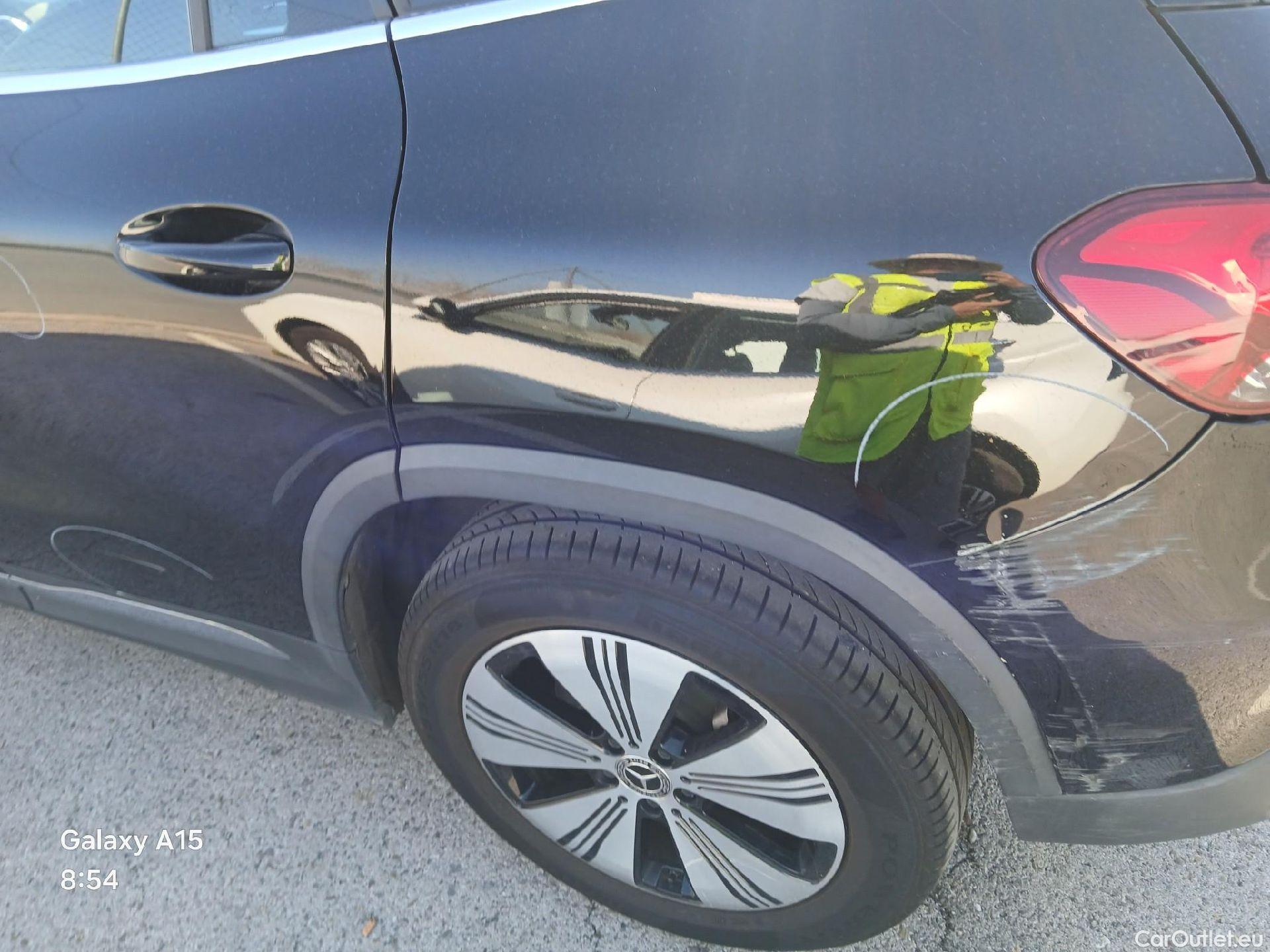  Mercedes  EQA MERCEDES-BENZ  / 2021 / 5P / todoterreno  250 #28