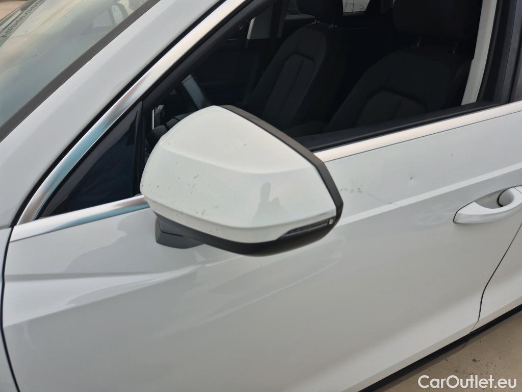  Audi  Q3 AUDI  / 2018 / 5P / todoterreno Advanced 35 TDI 110kW (150CV) S tronic #27