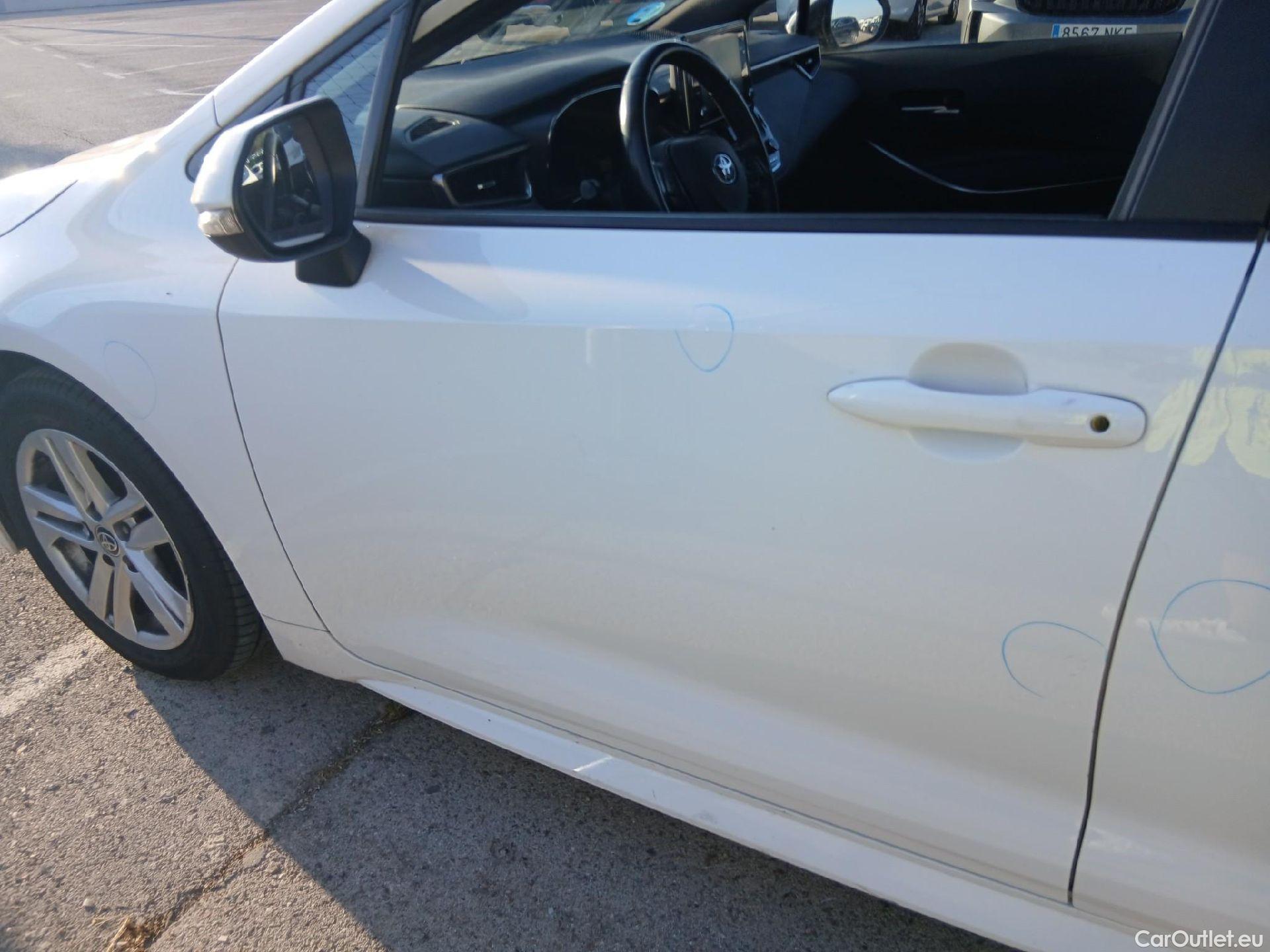  Toyota  Corolla TOYOTA  1.8 125H ACTIVE TECH E-CVT #13