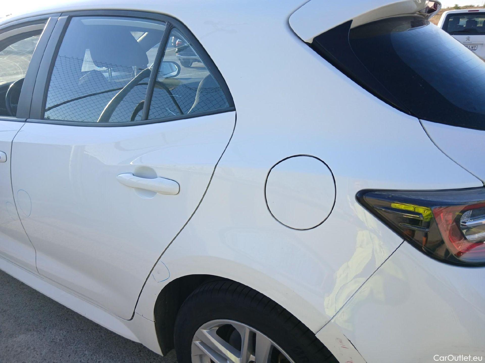  Toyota  Corolla TOYOTA  1.8 125H ACTIVE TECH E-CVT #18