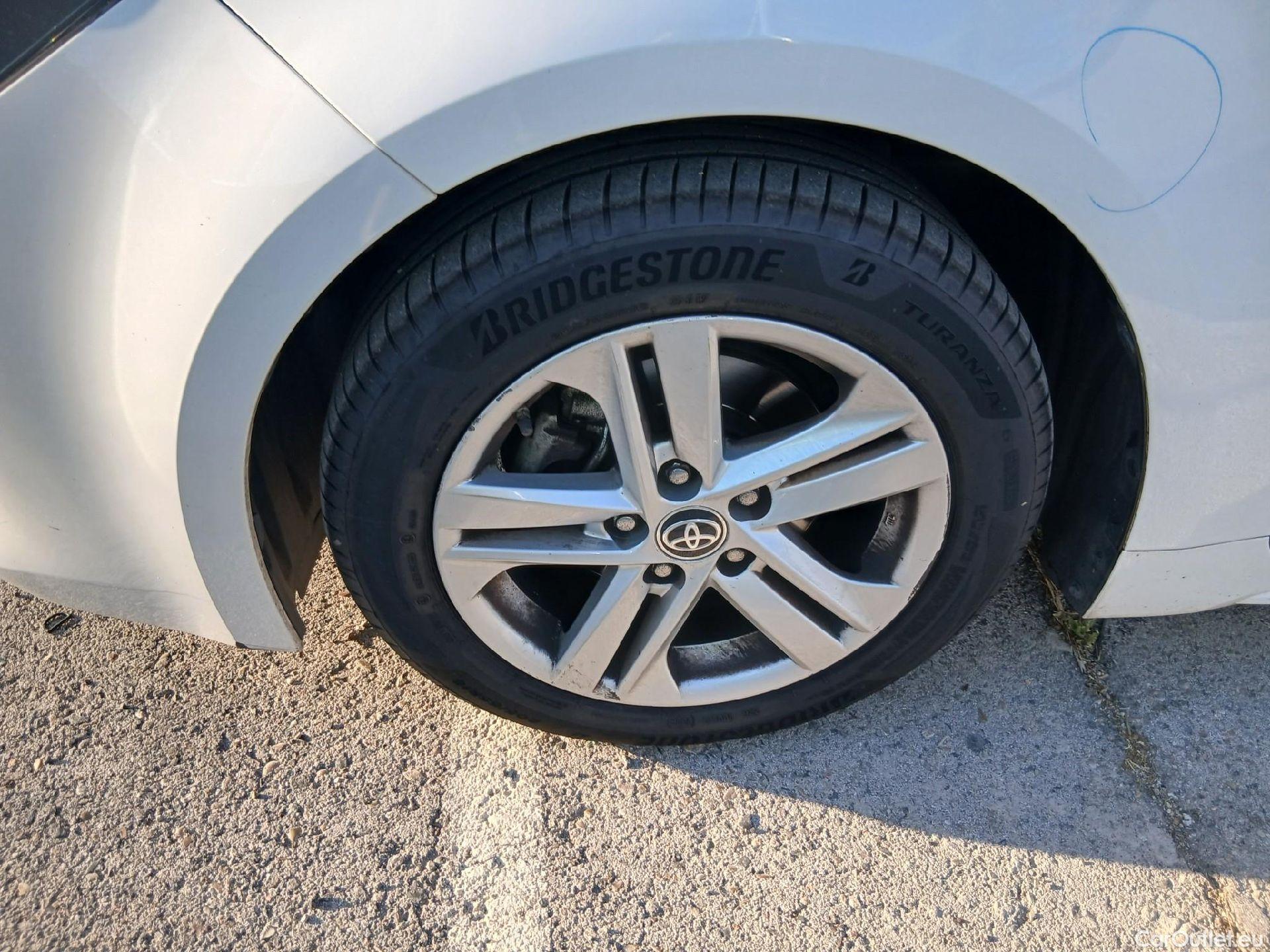  Toyota  Corolla TOYOTA  1.8 125H ACTIVE TECH E-CVT #11