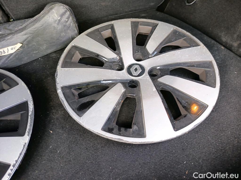  Renault  Clio RENAULT  / 2019 / 5P / berlina con portón Intens TCe 67 kW (91CV) #11
