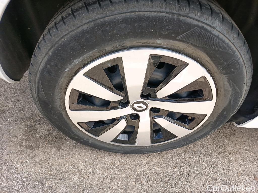  Renault  Clio RENAULT  / 2019 / 5P / berlina con portón Intens TCe 67 kW (91CV) #18