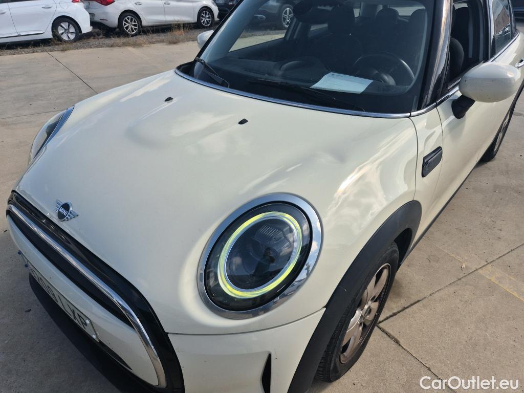  Mini  Cooper MINI MINI / 2021 / 5P / berlina con portón  5 PUERTAS #3