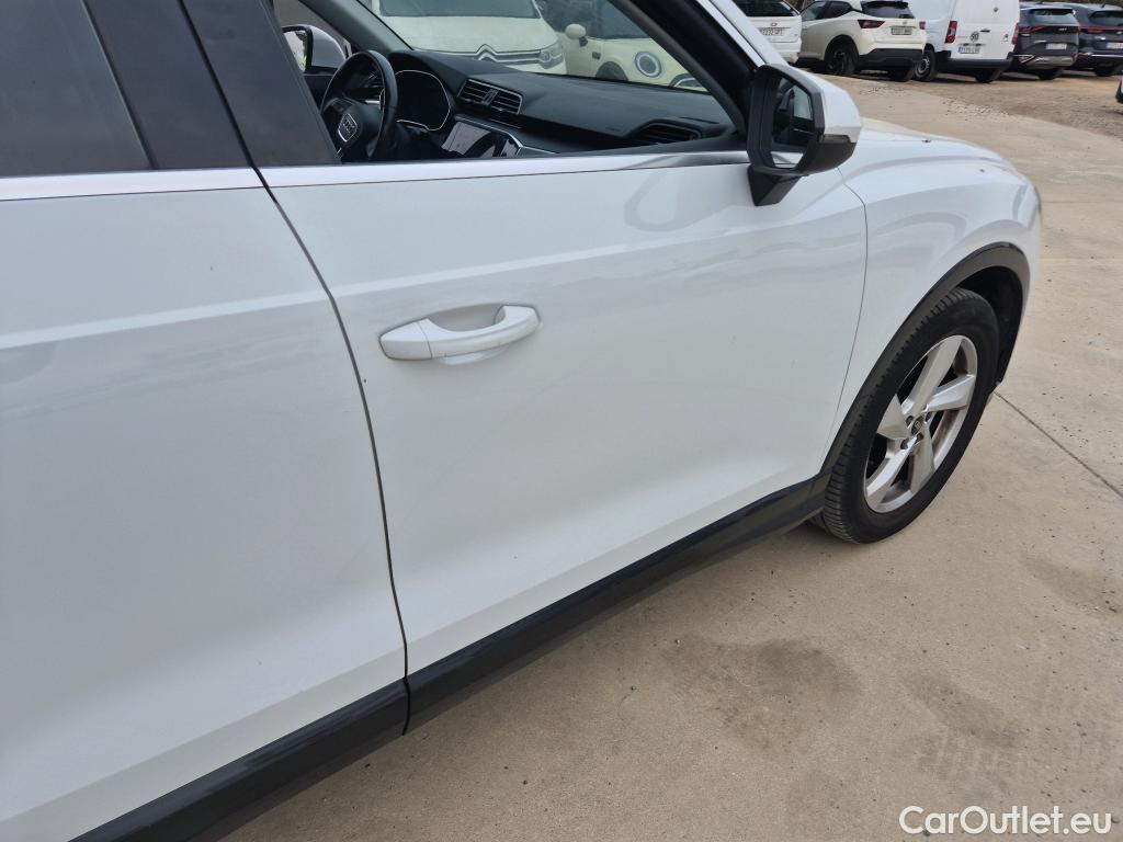  Audi  Q3 AUDI  / 2018 / 5P / todoterreno Advanced 35 TDI 110kW (150CV) S tronic #31