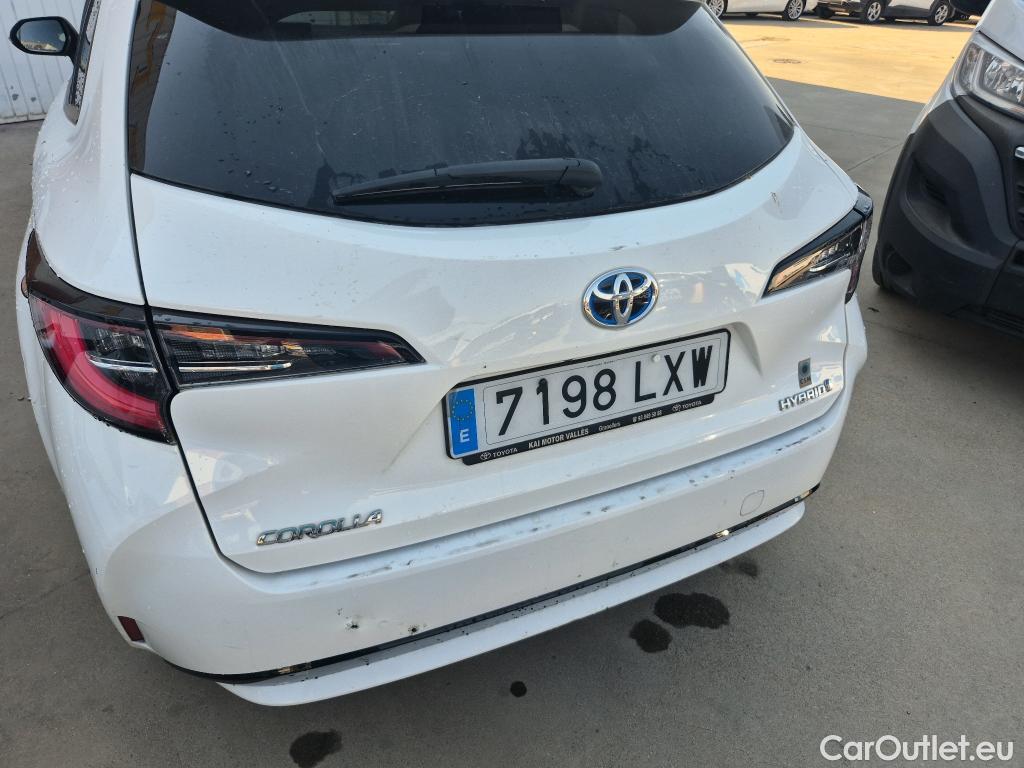  Toyota  Corolla TOYOTA  / 2019 / 5P / familiar 1.8 125H ACTIVE TECH E-CVT TOU SPORT #30