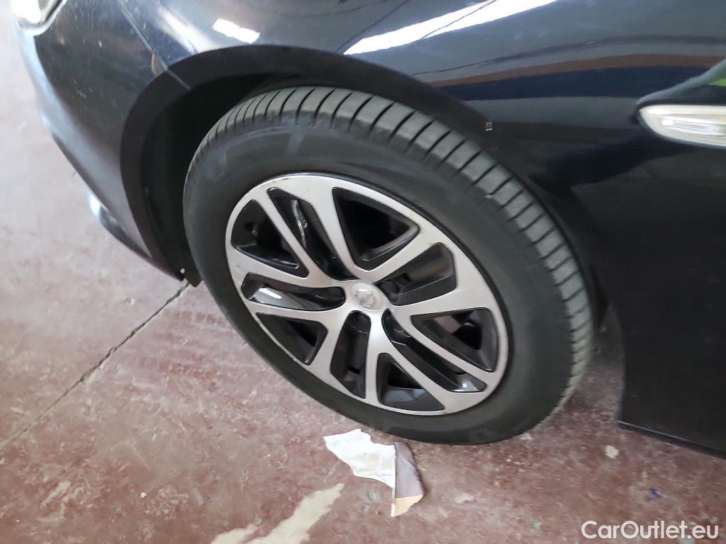  Opel  Insignia OPEL  / 2017 / 5P / berlina con portón GS 1.6 CDTi 81kW ecoTEC D Selective #17