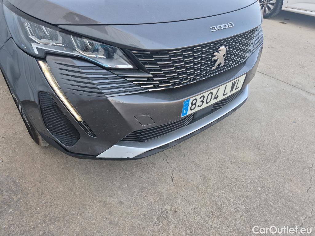  Peugeot  3008 PEUGEOT  Hybrid / 2020 / 5P / todoterreno 225 e-EAT8 Allure (AC2) #21