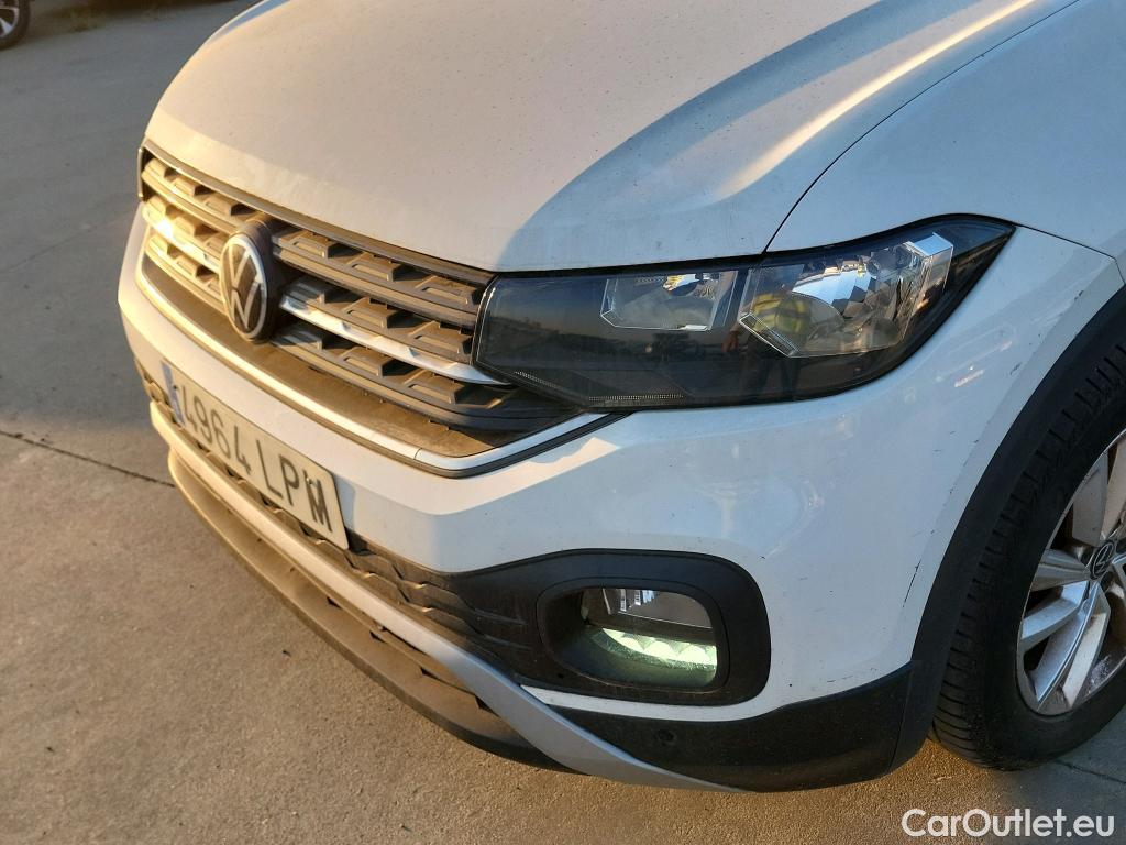  Volkswagen  T-CROSS VOLKSWAGEN  / 2018 / 5P / todoterreno Advance 1.0 TSI 81kW (110CV) DSG (AC) #16