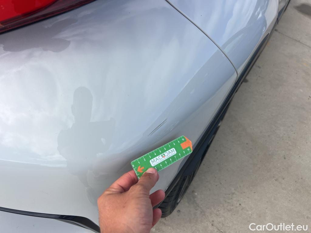  Toyota  C-HR TOYOTA  / 2019 / 5P / todoterreno 2.0 180H GR Sport #24