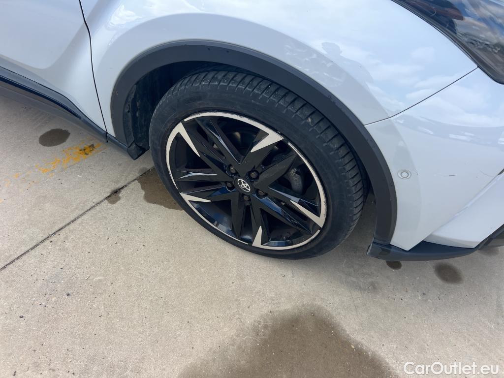  Toyota  C-HR TOYOTA  / 2019 / 5P / todoterreno 2.0 180H GR Sport #6
