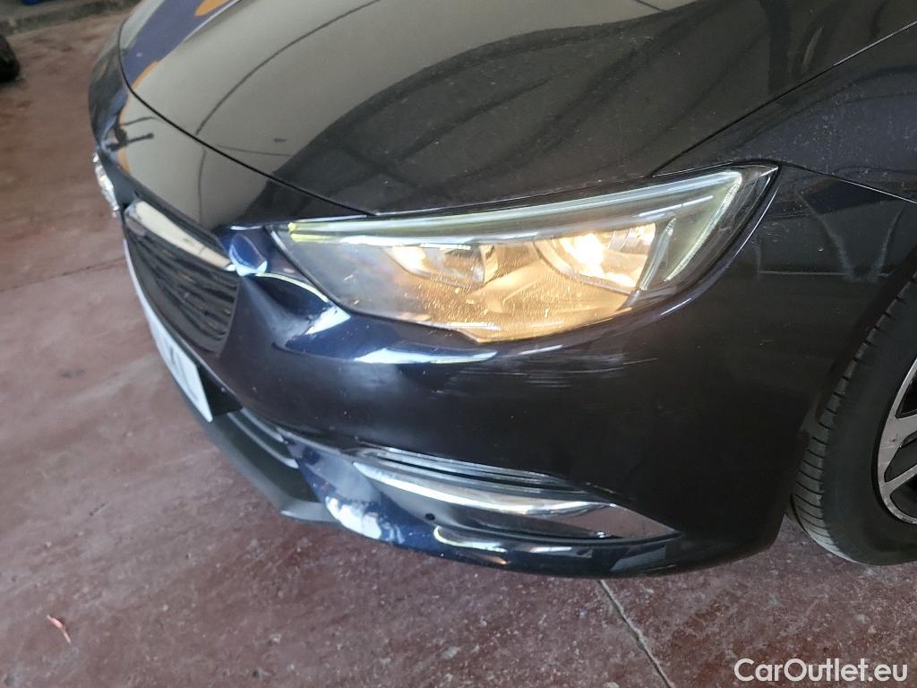  Opel  Insignia OPEL  / 2017 / 5P / berlina con portón GS 1.6 CDTi 81kW ecoTEC D Selective #15