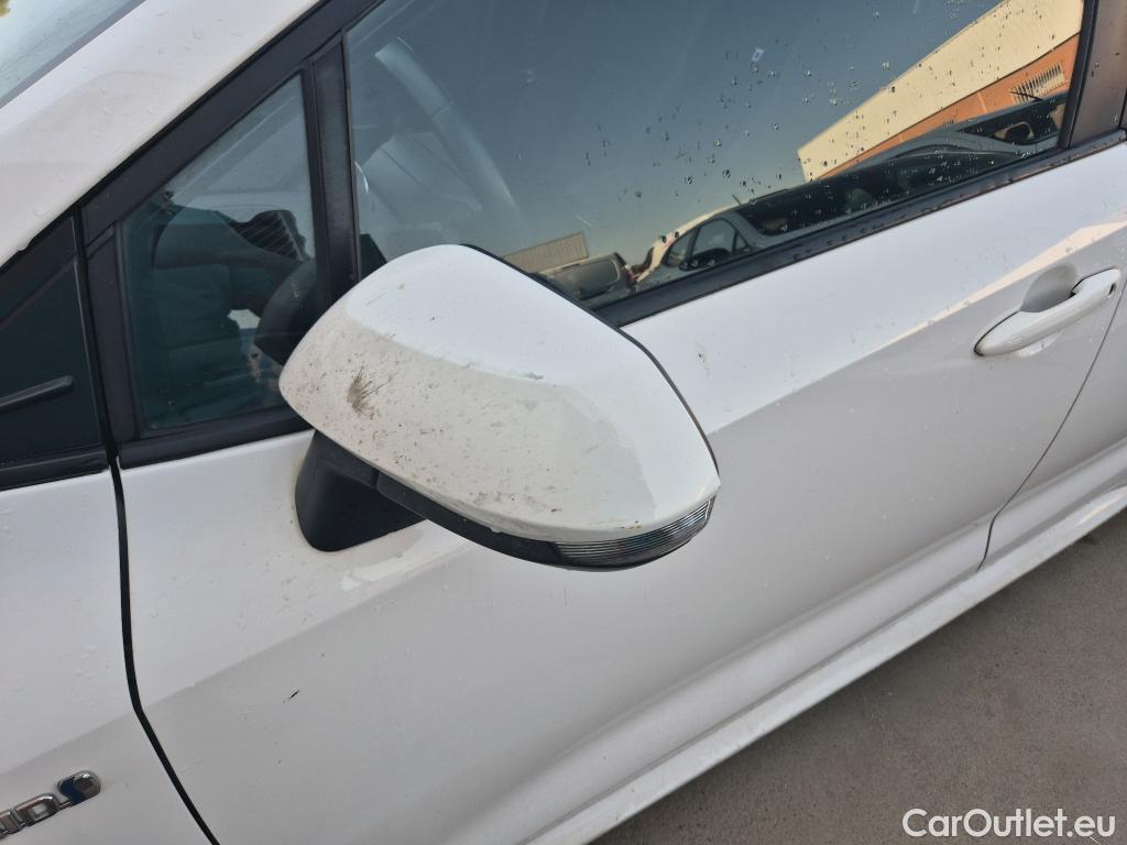  Toyota  Corolla TOYOTA  / 2019 / 5P / familiar 1.8 125H ACTIVE TECH E-CVT TOU SPORT #13