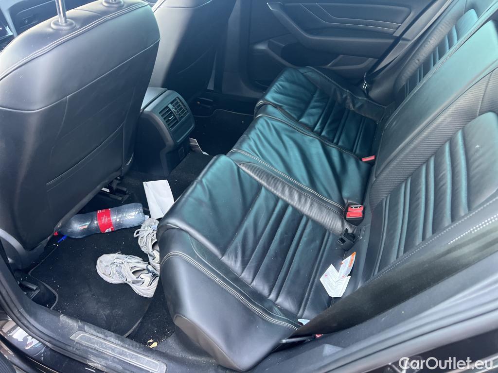  Volkswagen  Passat VOLKSWAGEN  / 2019 / 5P / familiar Variant R-Line 2.0 TDI 110kW DSG #22