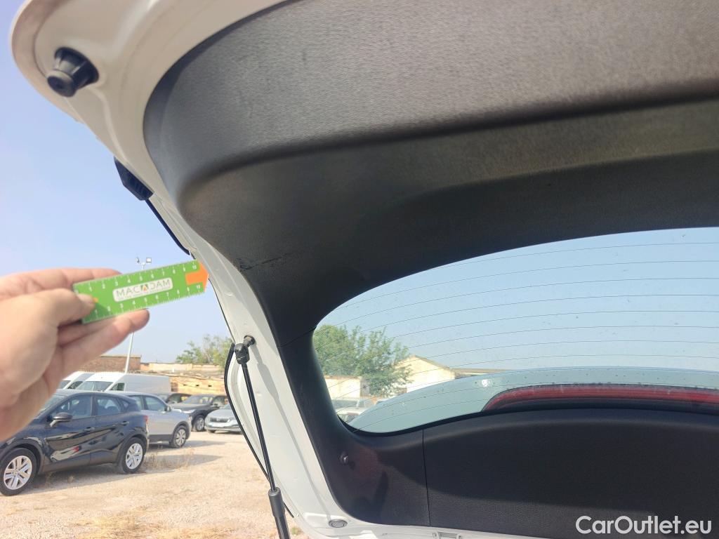  KIA  XCeed KIA  / 2019 / 5P / todoterreno 1.0 T-GDi Drive 88kW (120CV) #5