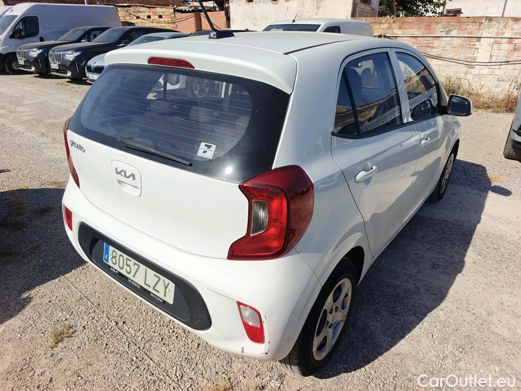 KIA  Picanto KIA  / 2020 / 5P / berlina con portón 1.0 DPi 49kW (67CV) Concept #9