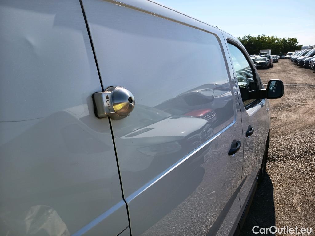  Citroen  Jumpy CITROEN  / 2016 / 4P / furgón Talla XL BlueHDi 145 S&S 6v Control #30