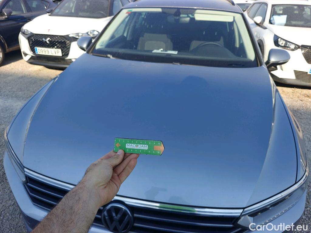  Volkswagen  Passat VOLKSWAGEN  / 2014 / 5P / familiar Advance 2.0 TDI 110kW (150CV) Variant #9