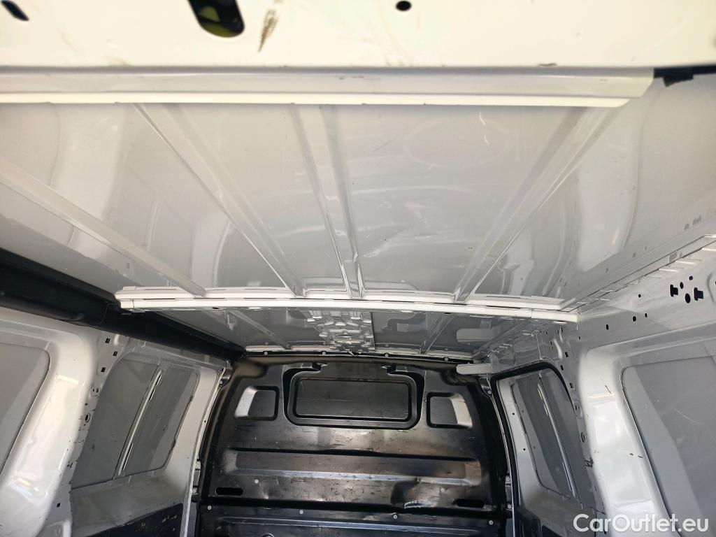  Citroen  Jumpy CITROEN  / 2016 / 4P / furgón Talla XL BlueHDi 145 S&S 6v Control #41