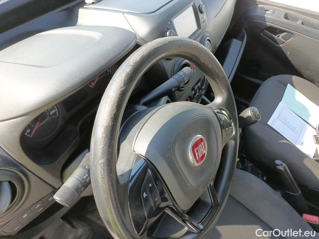  Fiat  Fiorino FIAT  / 2016 / 4P / furgón derivado de turismo Cargo SX N1 1.3 MJet 59 kW (80 CV) #18